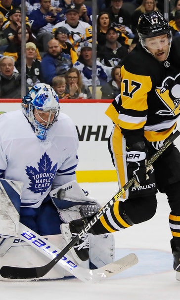 Andersen makes 31 saves, Maple Leafs beat Penguins 5-0